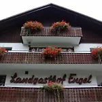 Alemannenhof Engel 酒店 3*
