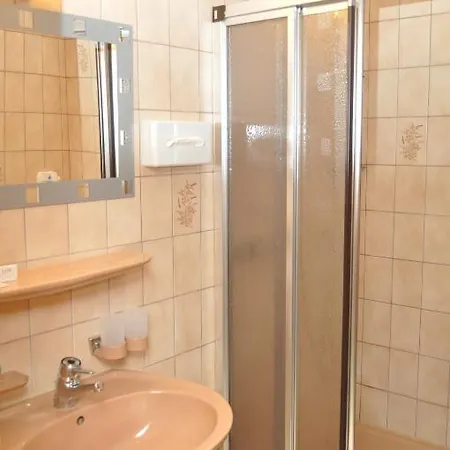 Alemannenhof Engel Hotell